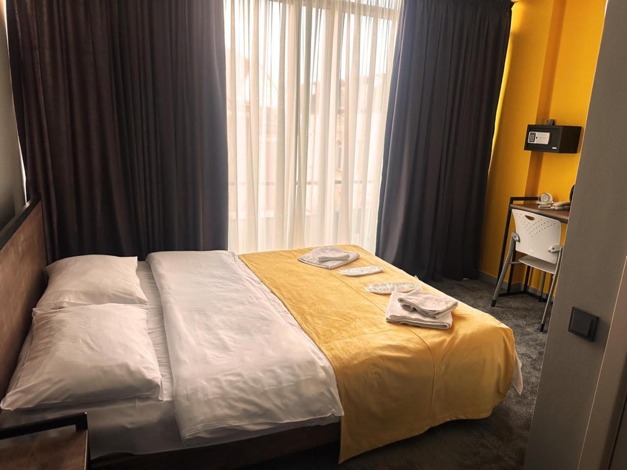 Diuma Hotel Tbilisi Exterior photo